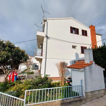 Apartmani Markoc Vodice Buitenkant foto