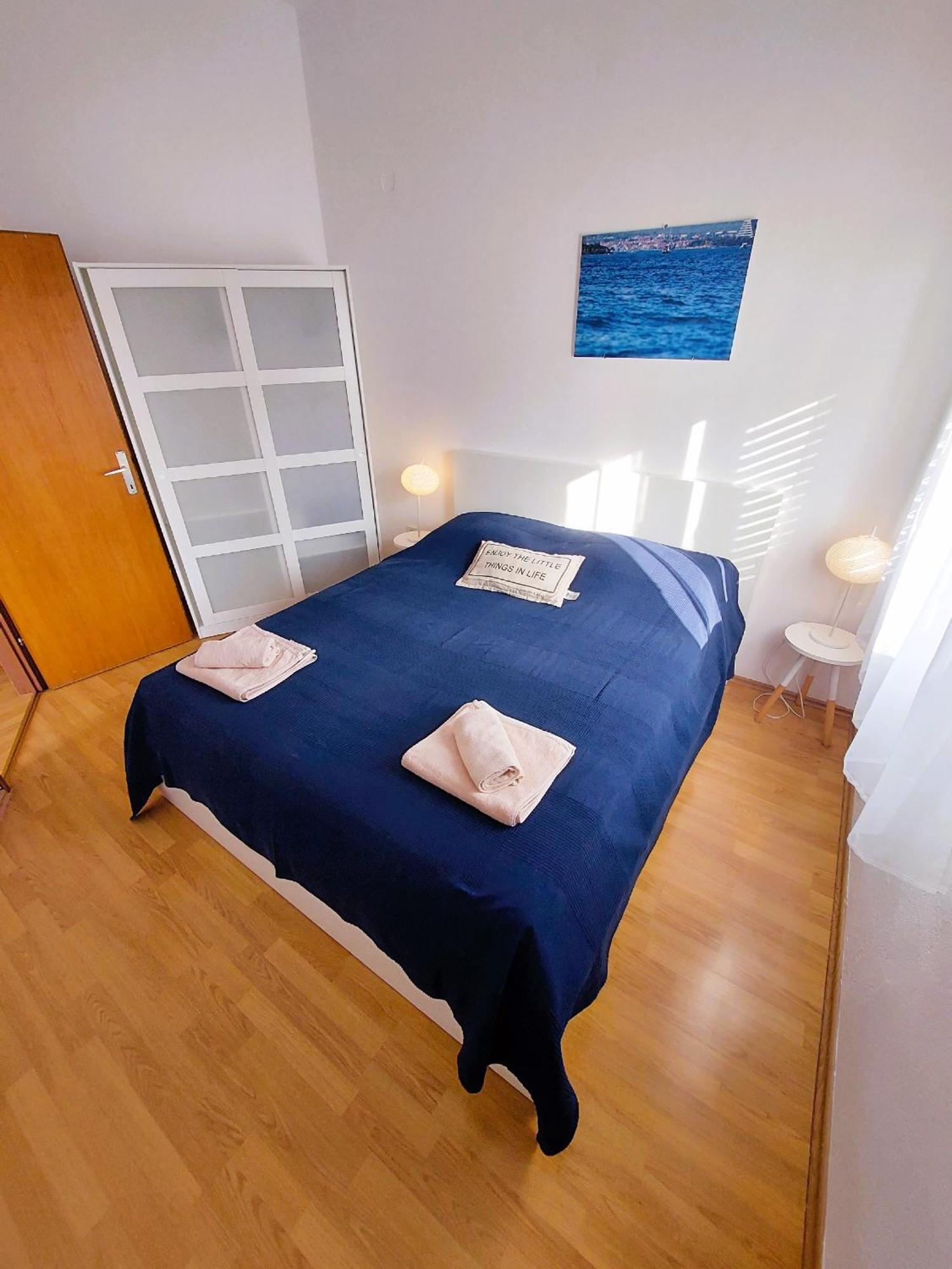 Apartmani Markoc Vodice Buitenkant foto