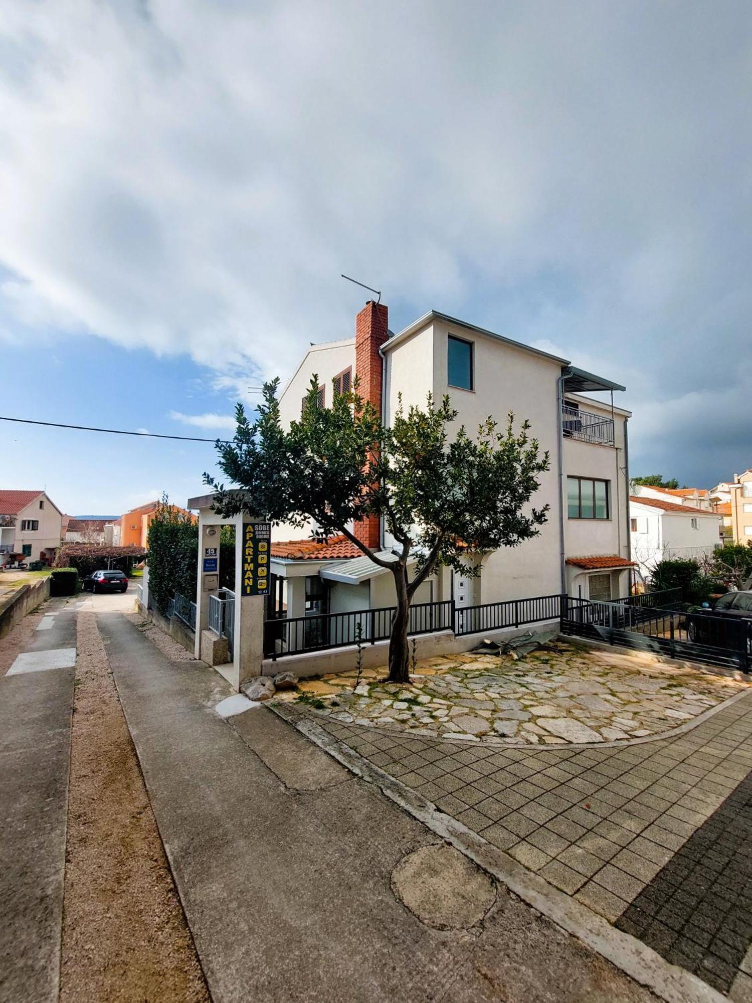 Apartmani Markoc Vodice Buitenkant foto