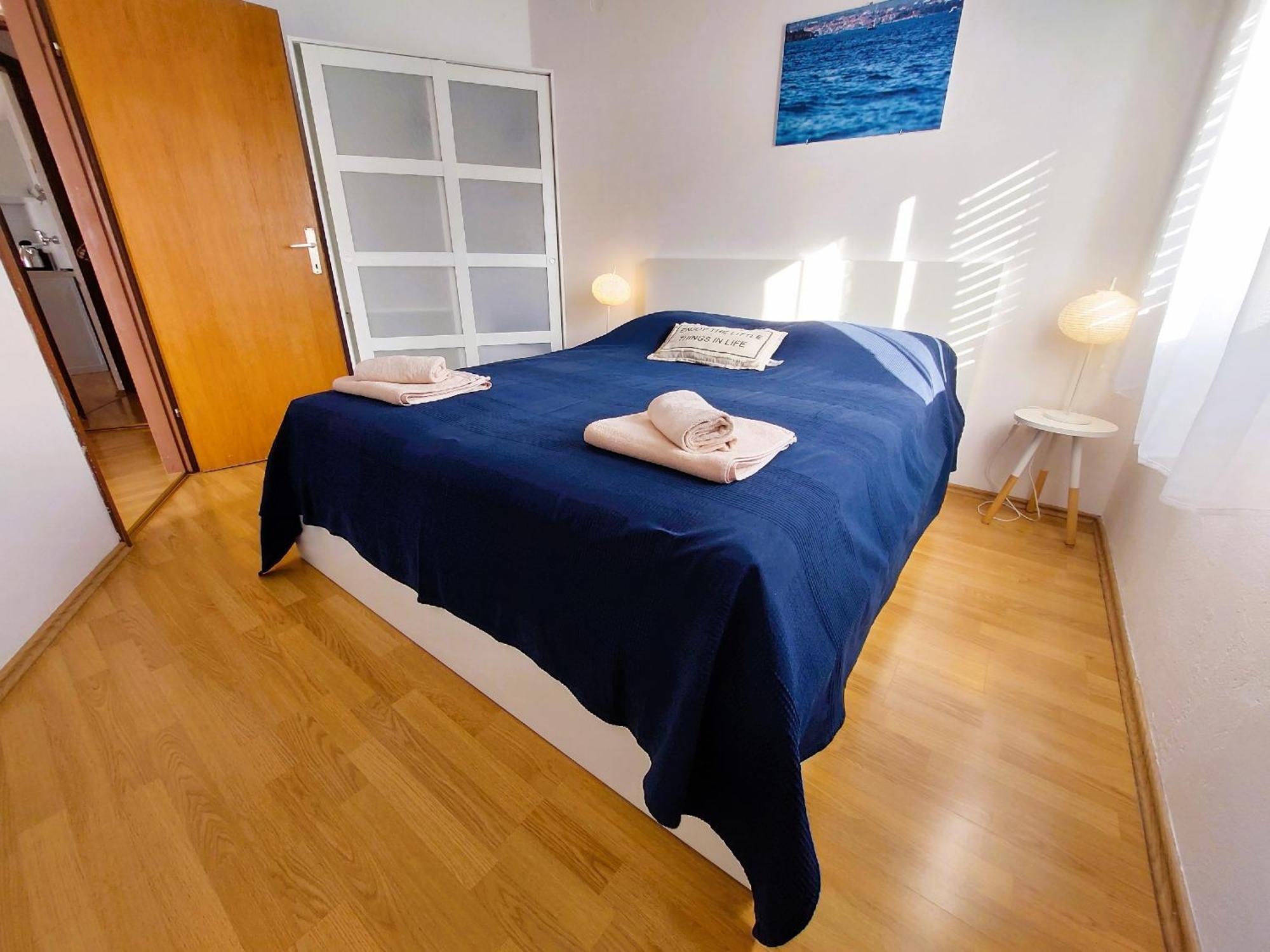 Apartmani Markoc Vodice Buitenkant foto